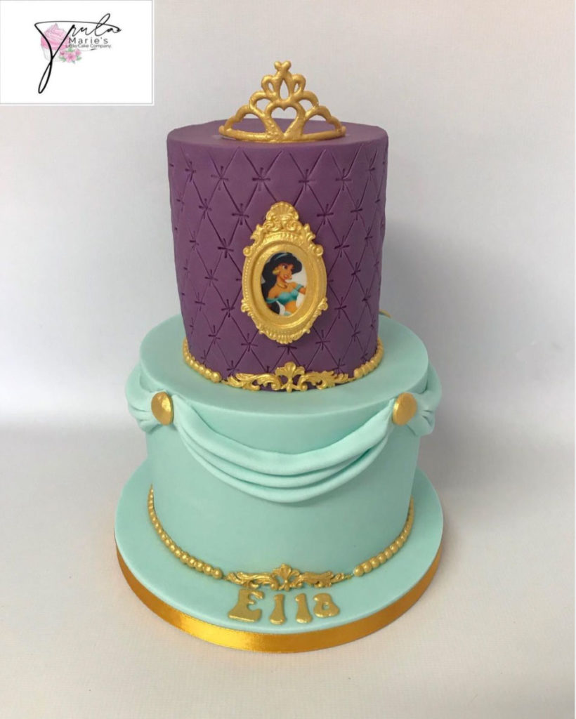 bolo da princesa Jasmine para aniversário tema aladdin
