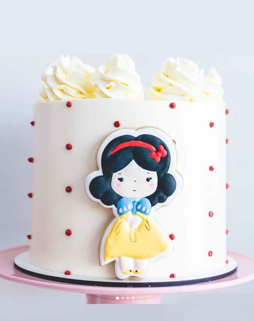 bolo de princesa pequeno