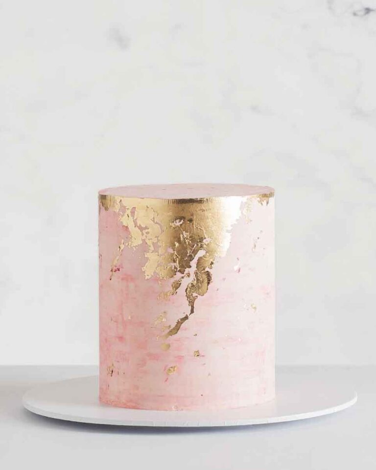 Bolos de Aniversário Femininos (Simples & Modernos) - Mulher Além da Mãe