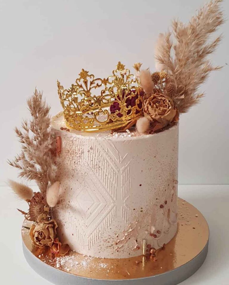 Ideias de Bolo Rosa com Dourado (Pink, Rose Gold e +) - Mulher Além da Mãe